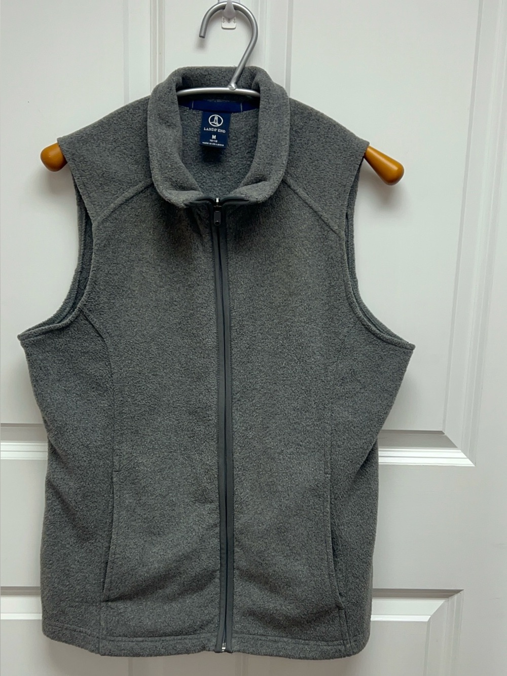 Lands' End Women’s Gray Fleece Zip-Up Vest Size Med